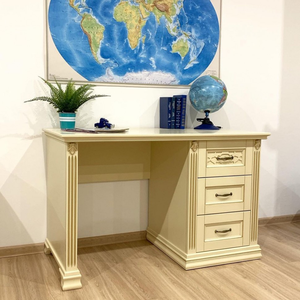 Письменный стол "Верона"