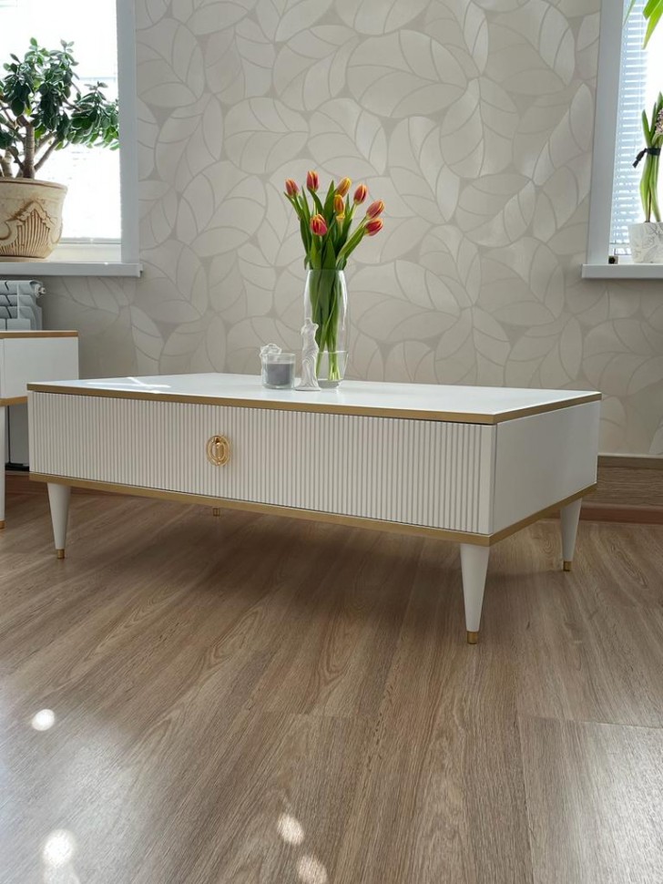 Журнальный стол Глория